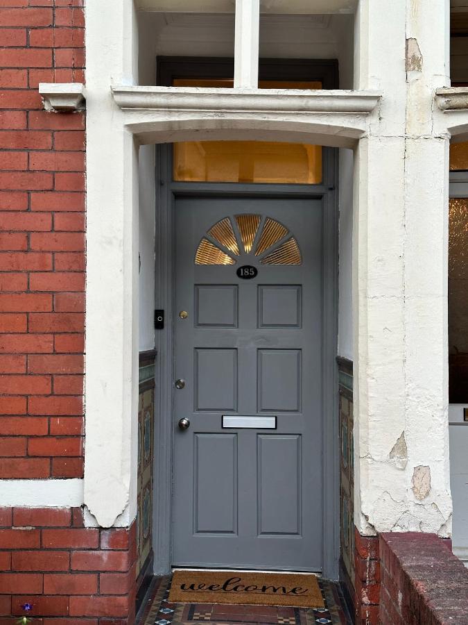 Victorian/Modern House Newport (Gwent) Exterior foto